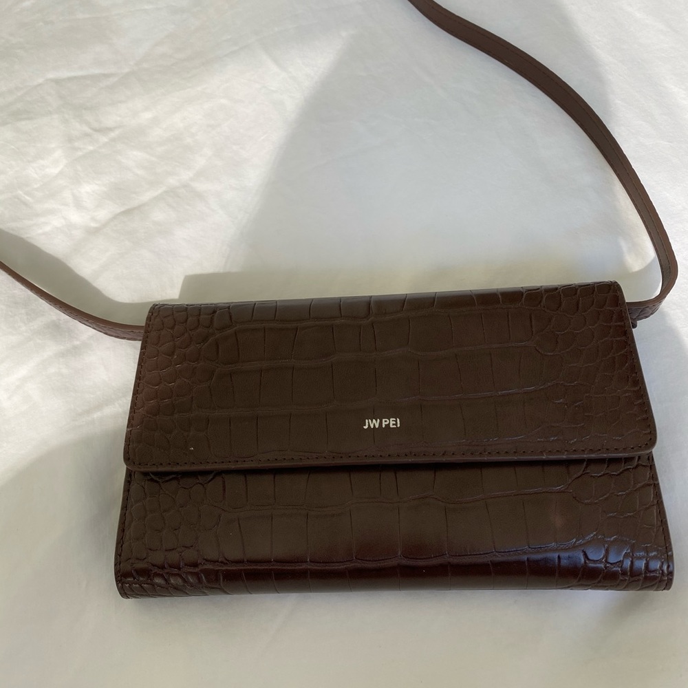 JW PEI Crossbody